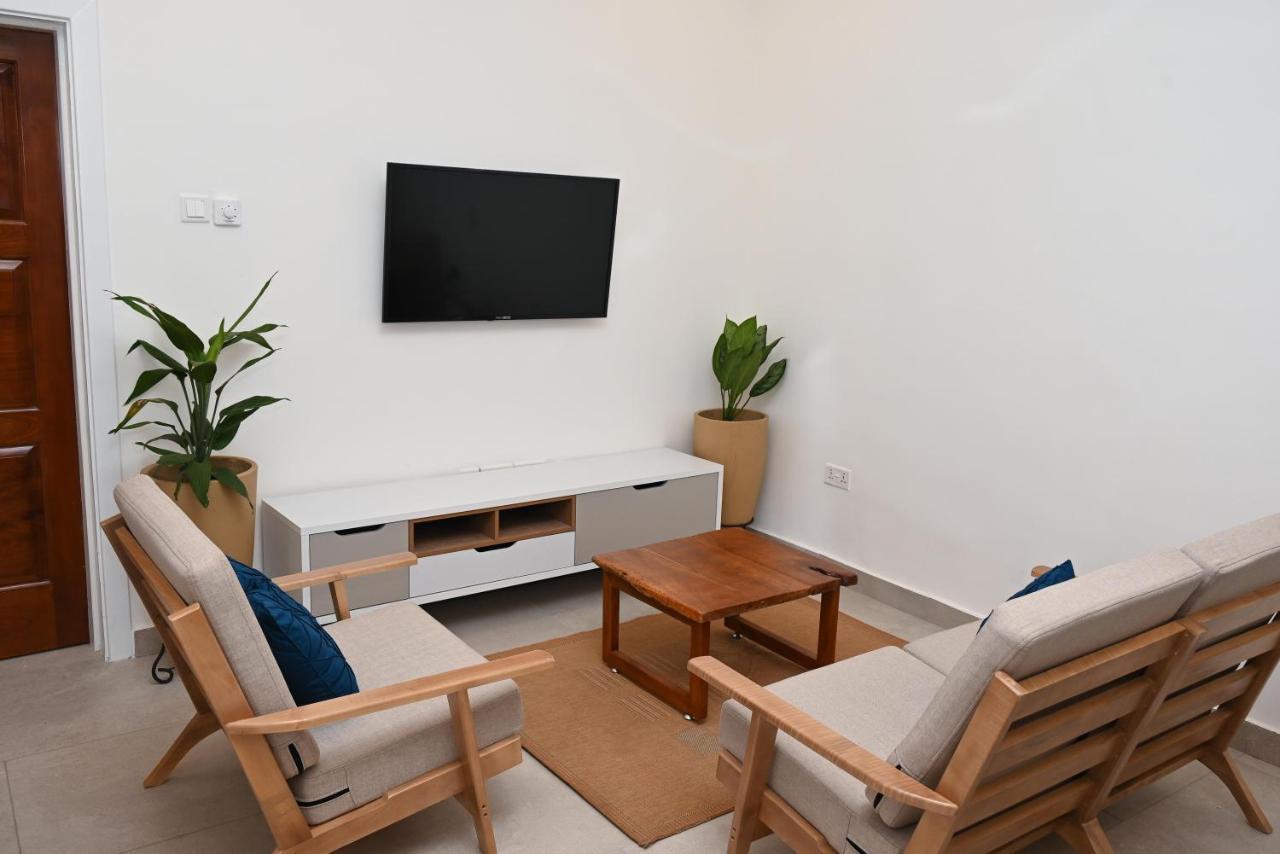 Lokko Serene Accra Eksteriør billede