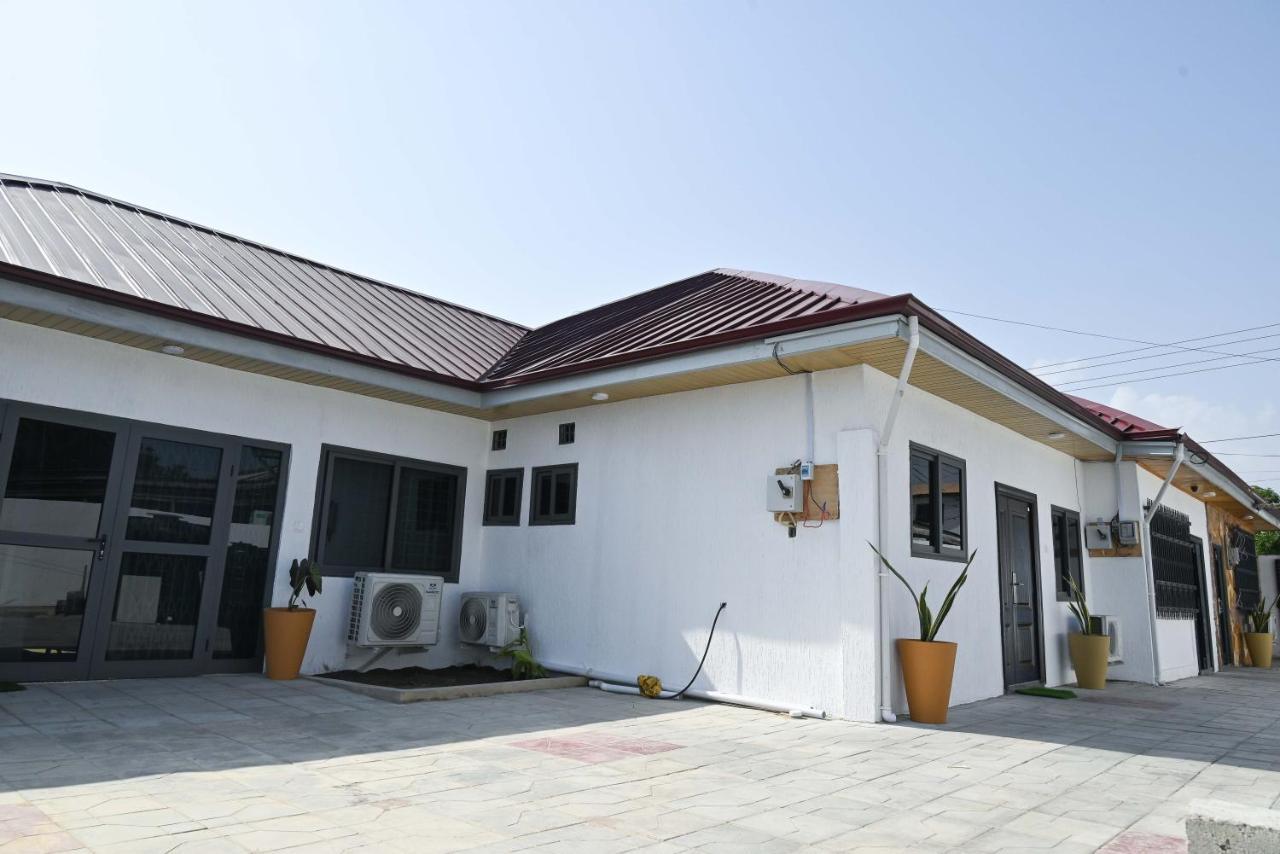 Lokko Serene Accra Eksteriør billede